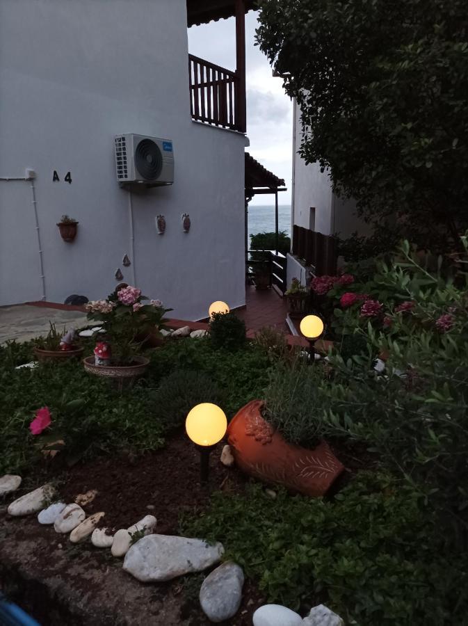 Alisaxni Seaside Studio Apartment Agios Ioannis  Exterior photo